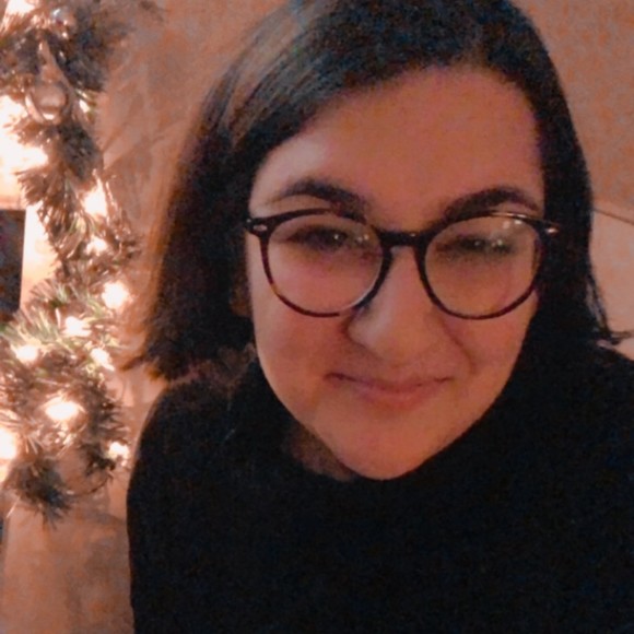 Meet your Posher, Sapna - Picture 1 of 1